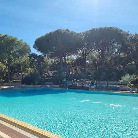 Coco * Roquebrune-sur Argens