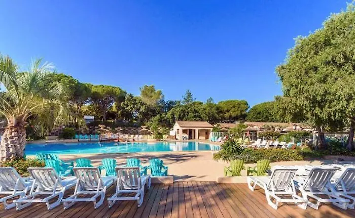 Coco * Roquebrune-sur Argens