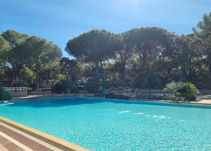 Coco * Roquebrune-sur Argens